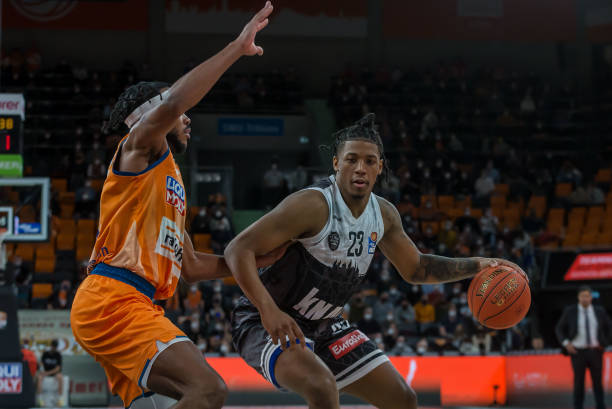 场决赛中 场决赛中