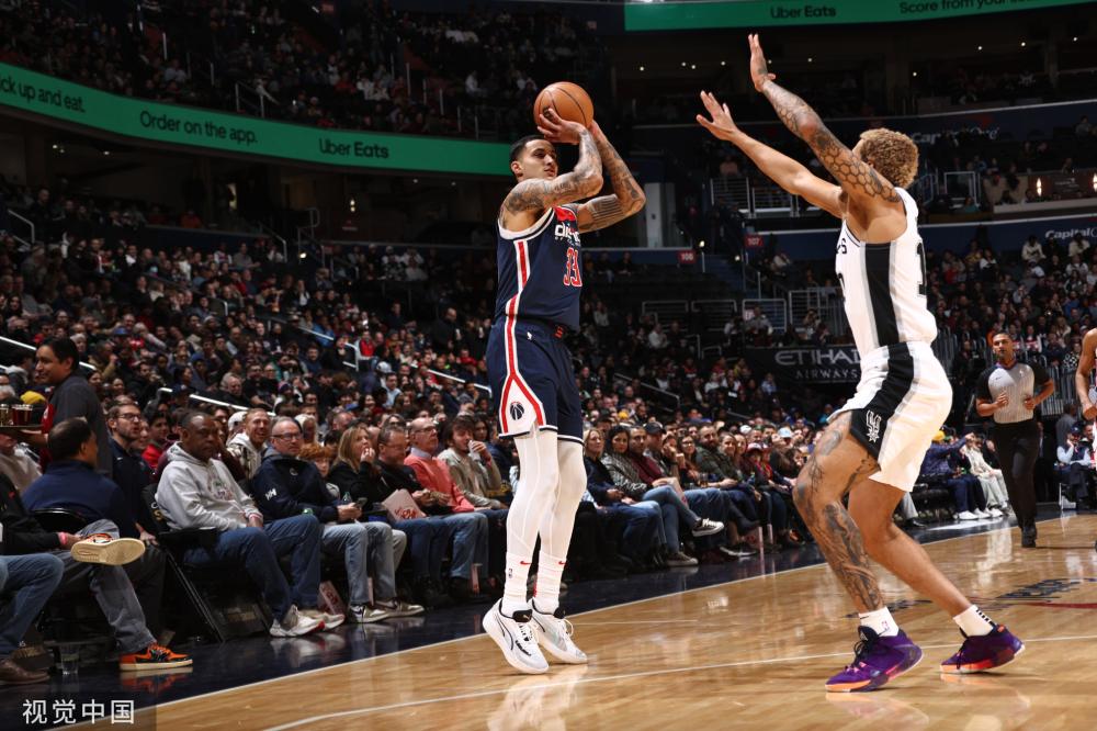 在职业足球 在职业足球