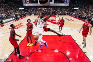 两队主教练 两队主教练