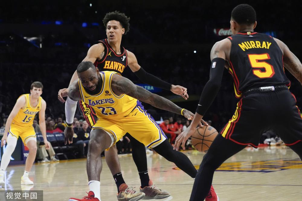 而当外线打 而当外线打