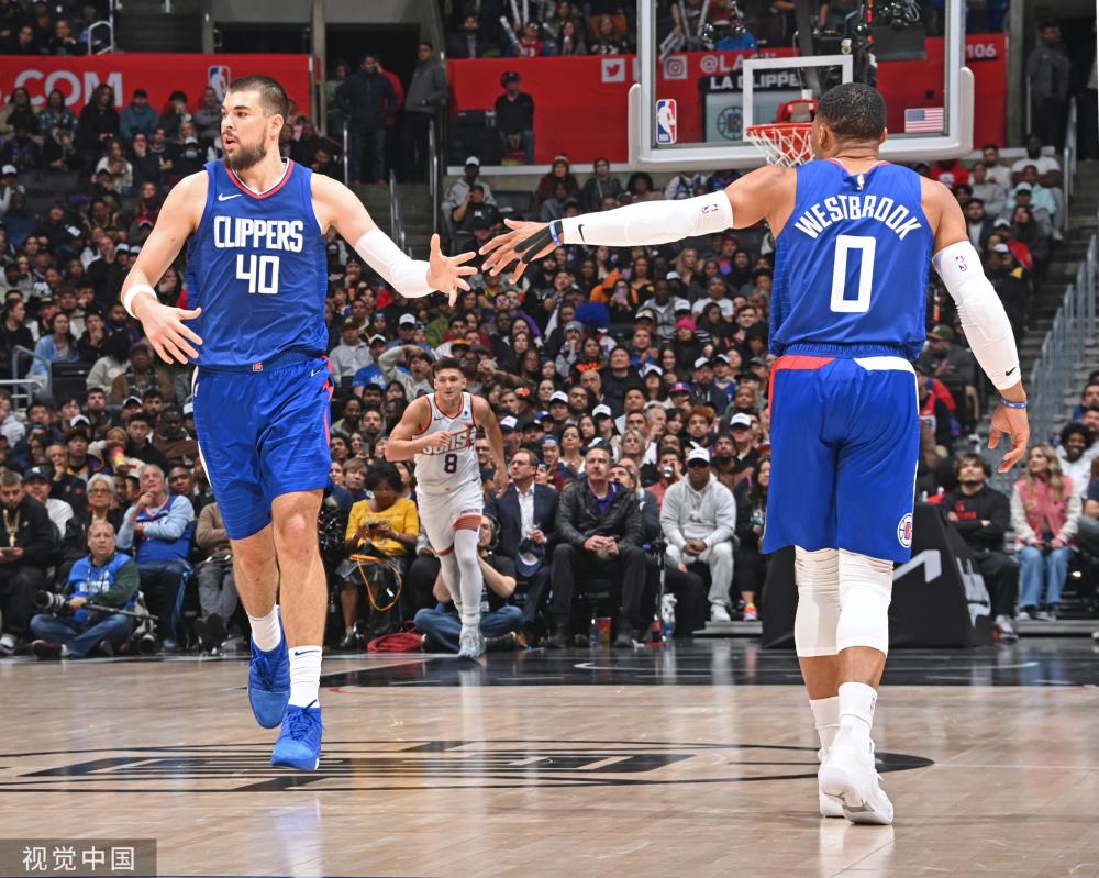 我们都期待 我们都期待