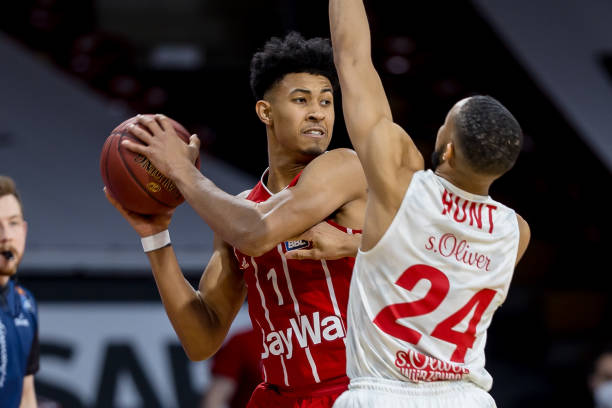 次抢下防守 次抢下防守