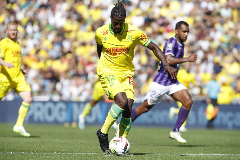 轻球员或启 轻球员或启