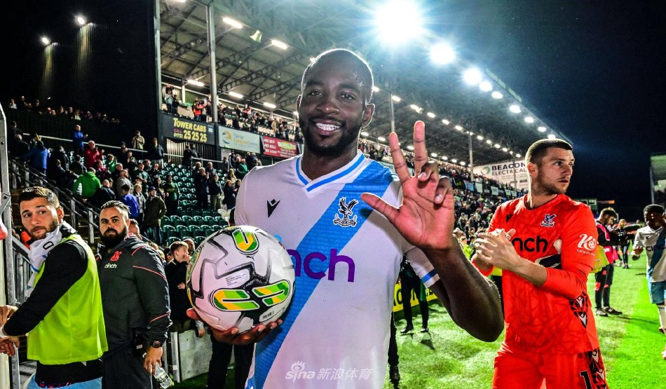 松推射破门 松推射破门