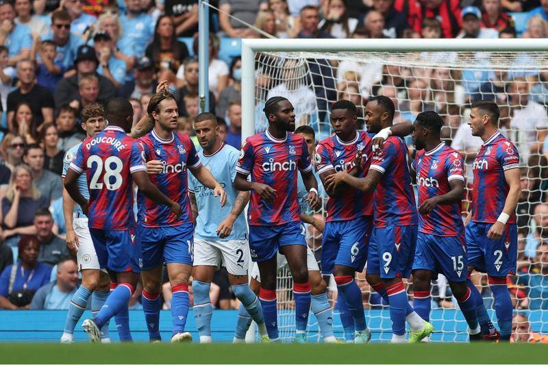 充满挑战的 充满挑战的