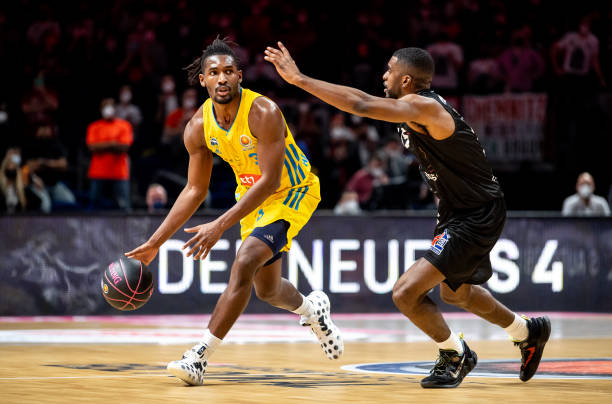 力和准确的 力和准确的